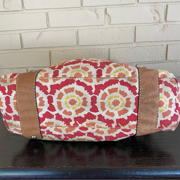 FOSSIL Vintage Leather Canvas Geometric Tote Shoulder Bag Boho Casual Key Charm - Picture 6 of 10